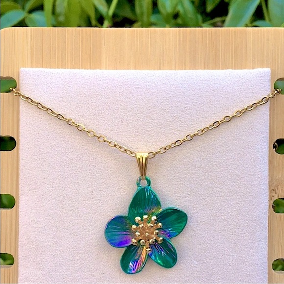 Jewelry - Iridescent Emerald Green, Blue + Gold Flower Drop Pendant Necklace